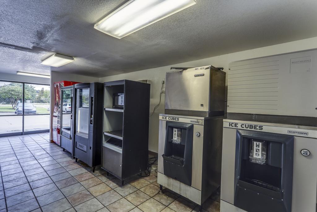 Motel 6-Port Allen, La - Baton Rouge Eksteriør bilde