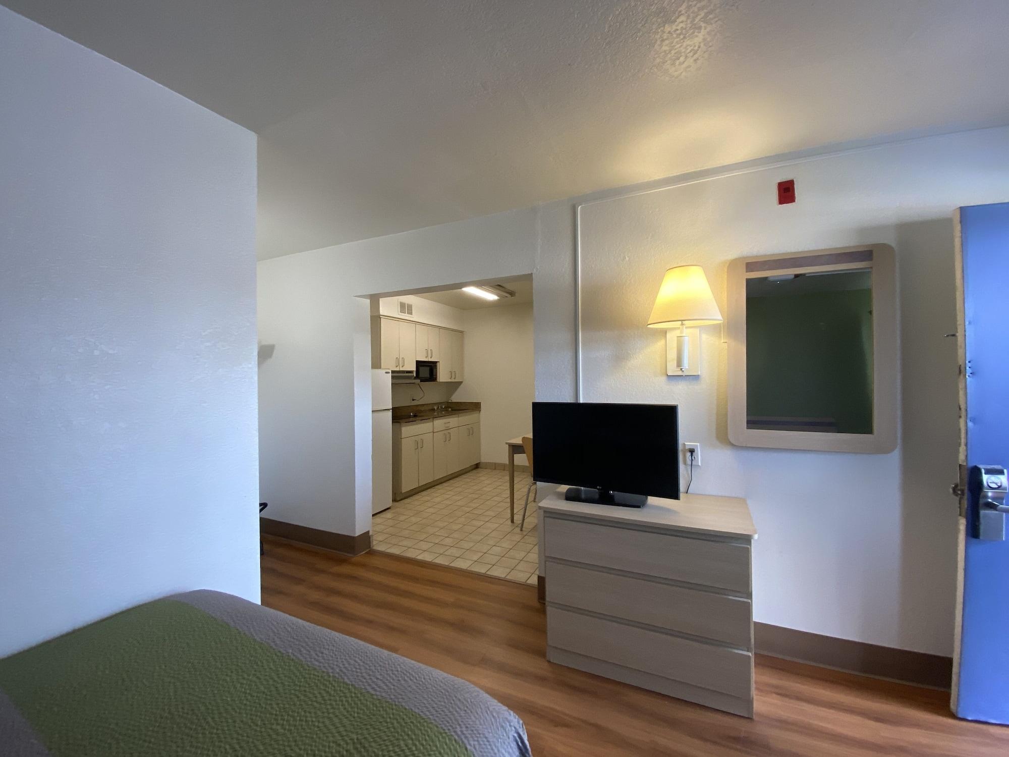 Motel 6-Port Allen, La - Baton Rouge Eksteriør bilde