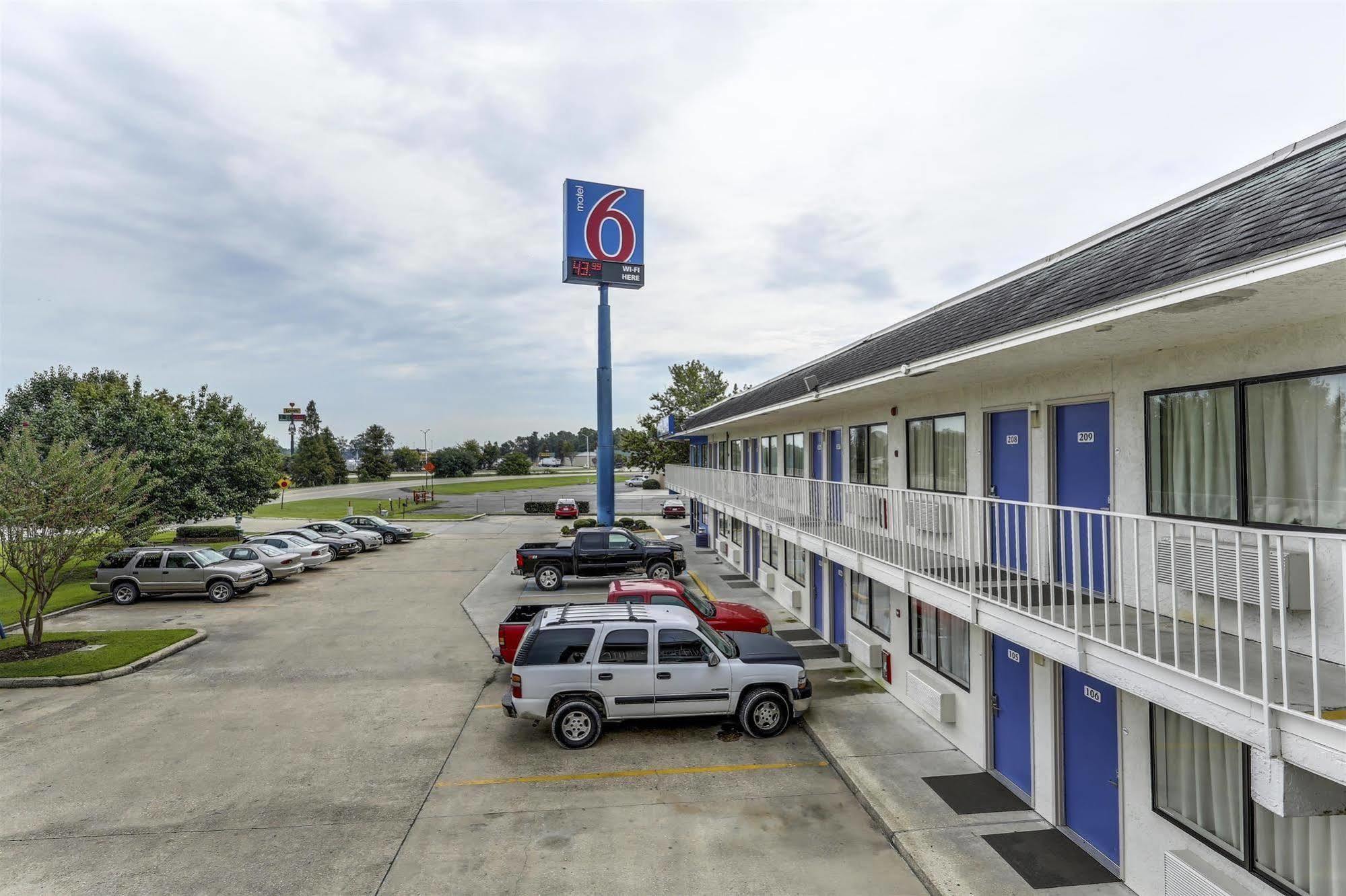 Motel 6-Port Allen, La - Baton Rouge Eksteriør bilde